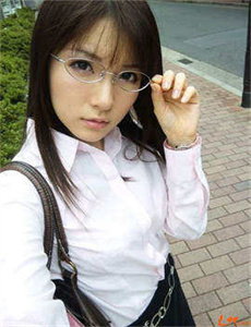 高橋洋子